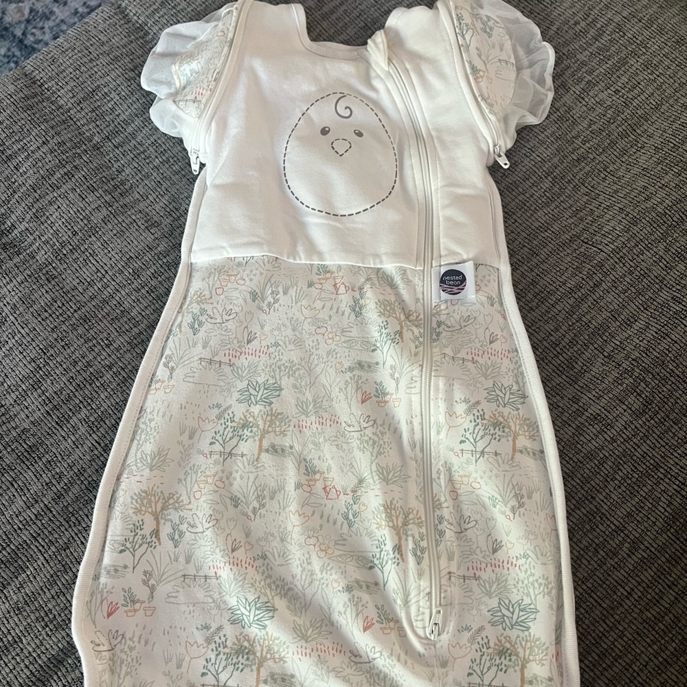 Nested Bean Zen One swaddle, Size 3-6 months